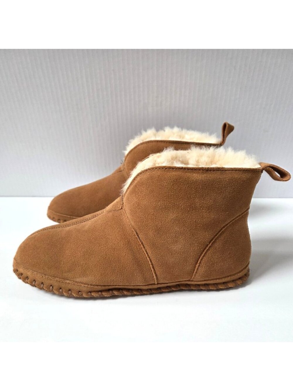 Vermont Country Store Slippers Womens 10 Chestnut Brown Suede Shearling Booties